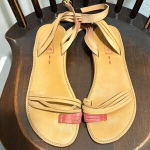 OluKai Women's HILI Sandal size 8